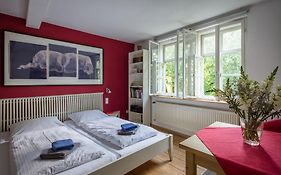 goethezimmer Ferienwohnung und Zimmer am Burgplatz